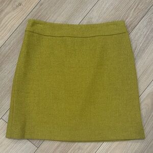 Boden gold tweed 100% wool, lined mini skirt